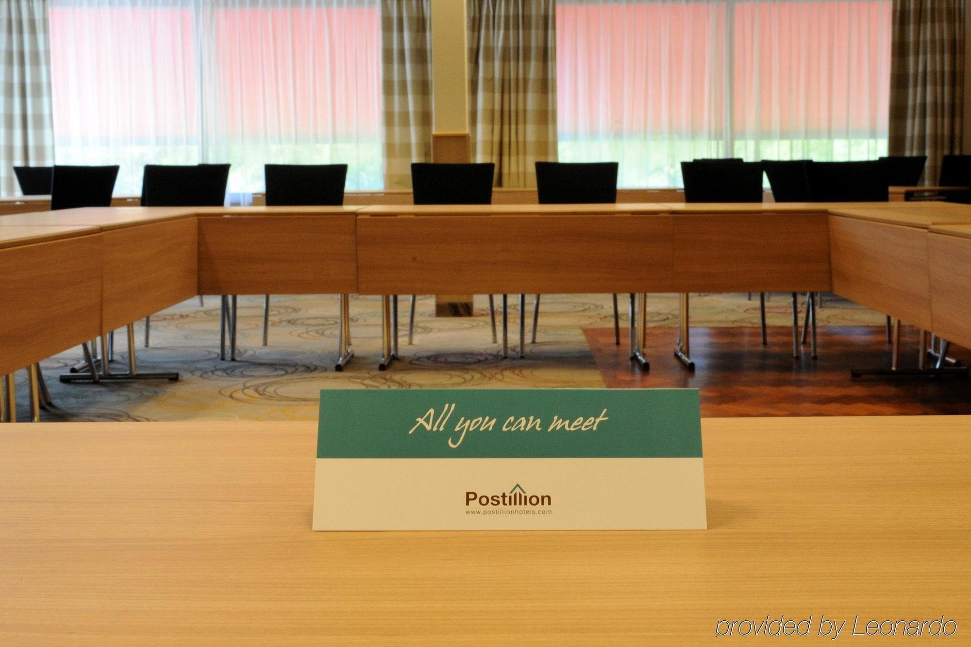 Postillion Hotel Арнем Съоръжения снимка