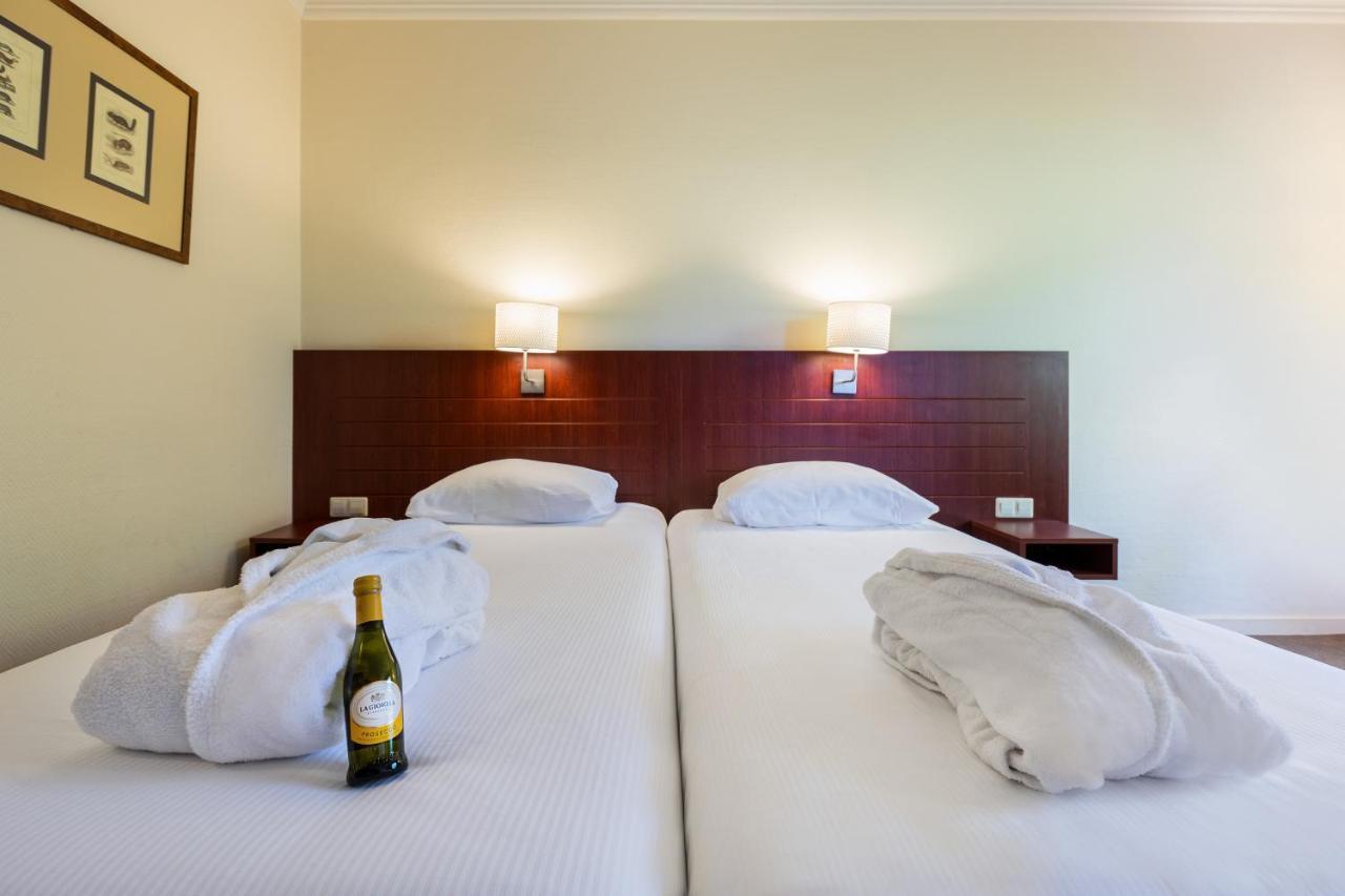 Postillion Hotel Арнем Екстериор снимка